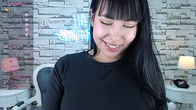 Snapshot of marilin_a chatting on 12/11/24, 01:05 marilin a online show from 12/11/24, 01:05
