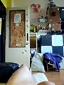 Snapshot of Myckey23 chatting on 10/08/25, 06:22 Myckey23 online show from 10/08/25, 06:22