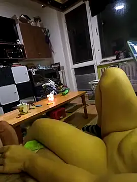 Snapshot of Myckey23 chatting on 11/11/25, 07:25 Myckey23 online show from 11/11/25, 07:25