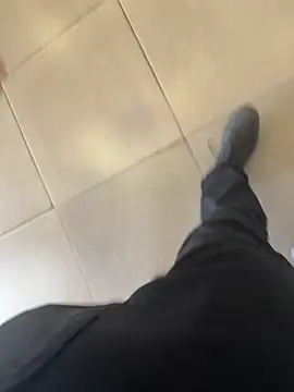 Snapshot of hotisraeli chatting on 11/05/25, 11:10 hotisraeli online show from 11/05/25, 11:10