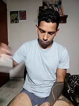 chero 95 online show from 10/24/25, 10:28