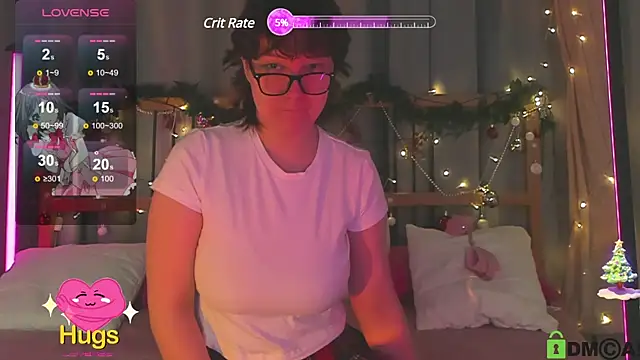 Snapshot of dreamgirllovee chatting on 01/10/25, 01:32 dreamgirllovee online show from 01/10/25, 01:32