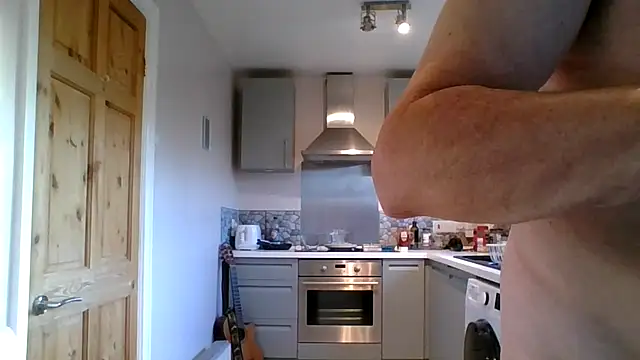 jimmybenido online show from 10/11/25, 04:38