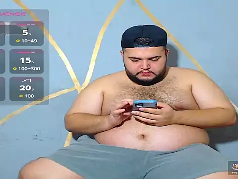 Snapshot of damian_chubby chatting on 09/13/25, 02:33 damian chubby online show from 09/13/25, 02:33