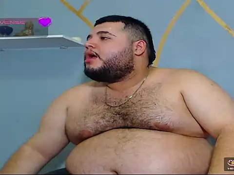 Snapshot of damian_chubby chatting on 09/13/25, 04:07 damian chubby online show from 09/13/25, 04:07