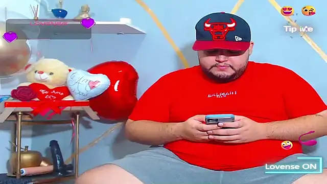 Snapshot of damian_chubby chatting on 09/23/25, 06:44 damian chubby online show from 09/23/25, 06:44