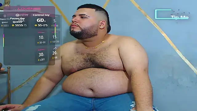 Snapshot of damian_chubby chatting on 09/25/25, 11:30 damian chubby online show from 09/25/25, 11:30