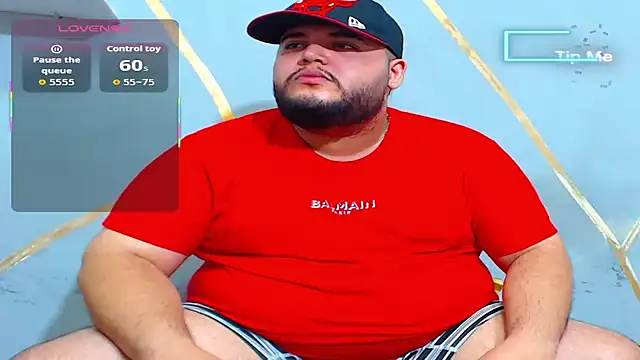 Snapshot of damian_chubby chatting on 10/16/25, 05:08 damian chubby online show from 10/16/25, 05:08