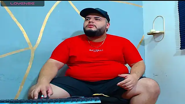 Snapshot of damian_chubby chatting on 11/07/25, 12:54 damian chubby online show from 11/07/25, 12:54