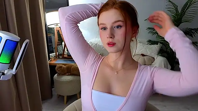 Meow babe online show from 11/09/25, 12:14