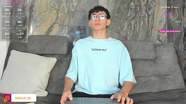 Daviid laidd online show from 11/06/25, 09:37