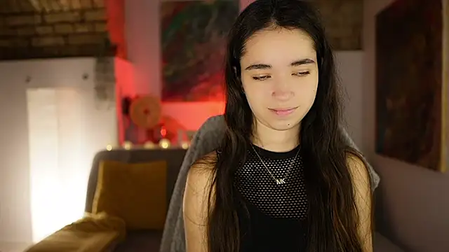 Snapshot of Gia_Paige18 chatting on 12/08/24, 09:35 Gia Paige18 online show from 12/08/24, 09:35