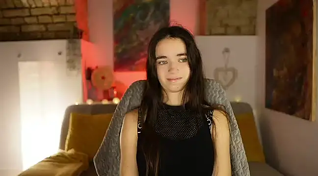 Snapshot of Gia_Paige18 chatting on 12/08/24, 03:45 Gia Paige18 online show from 12/08/24, 03:45