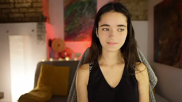 Snapshot of Gia_Paige18 chatting on 12/10/24, 12:16 Gia Paige18 online show from 12/10/24, 12:16