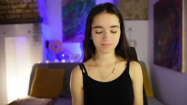 Snapshot of Gia_Paige18 chatting on 12/18/24, 11:45 Gia Paige18 online show from 12/18/24, 11:45