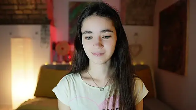 Snapshot of Gia_Paige18 chatting on 12/21/24, 09:12 Gia Paige18 online show from 12/21/24, 09:12