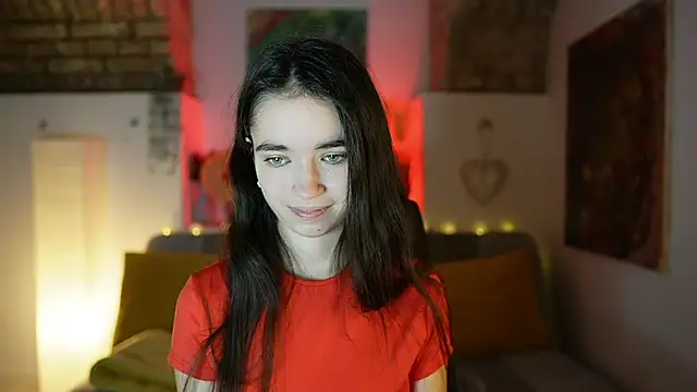 Snapshot of Gia_Paige18 chatting on 01/12/25, 12:12 Gia Paige18 online show from 01/12/25, 12:12