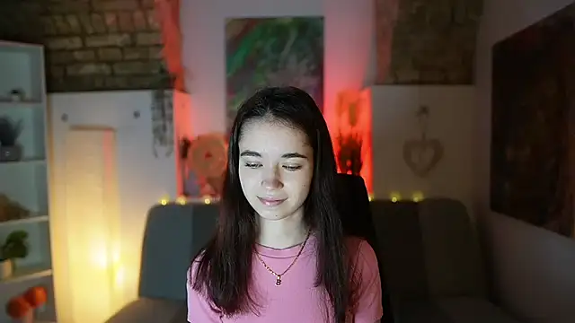 Snapshot of Gia_Paige18 chatting on 02/05/25, 08:11 Gia Paige18 online show from 02/05/25, 08:11