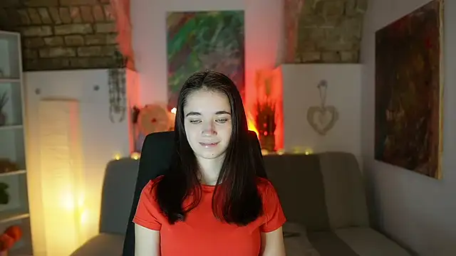 Snapshot of Gia_Paige18 chatting on 02/11/25, 12:58 Gia Paige18 online show from 02/11/25, 12:58