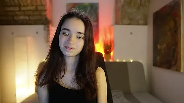 Snapshot of Gia_Paige18 chatting on 02/15/25, 01:38 Gia Paige18 online show from 02/15/25, 01:38