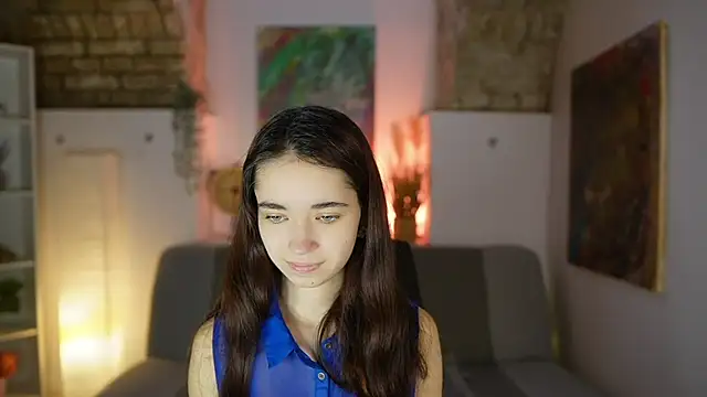 Snapshot of Gia_Paige18 chatting on 03/17/25, 08:18 Gia Paige18 online show from 03/17/25, 08:18