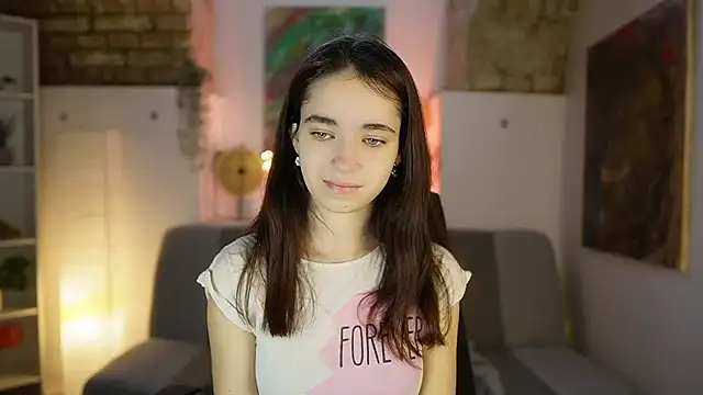 Snapshot of Gia_Paige18 chatting on 03/18/25, 08:14 Gia Paige18 online show from 03/18/25, 08:14