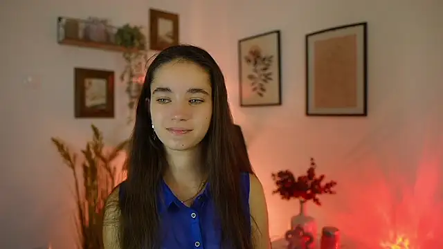 Snapshot of Gia_Paige18 chatting on 10/02/25, 01:07 Gia Paige18 online show from 10/02/25, 01:07