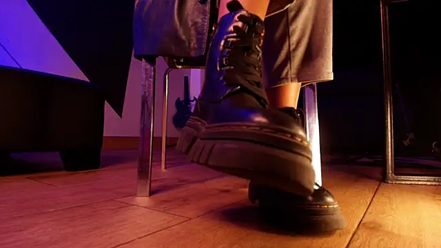 Snapshot of Pia_mo chatting on 11/07/25, 02:55 Pia mo online show from 11/07/25, 02:55