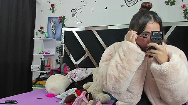 1lovelygirls online show from 01/22/25, 12:17