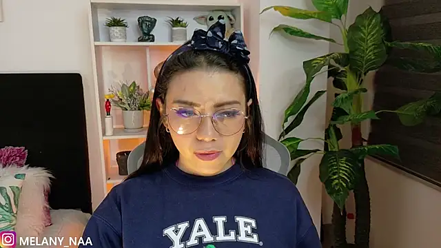 melany naa online show from 10/14/25, 02:01