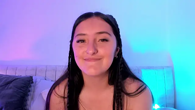 Snapshot of Kathia_Morelli chatting on 01/18/25, 02:55 Kathia Morelli online show from 01/18/25, 02:55