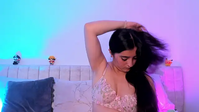 Snapshot of Kathia_Morelli chatting on 03/05/25, 03:07 Kathia Morelli online show from 03/05/25, 03:07