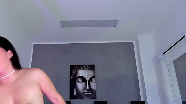 Snapshot of Kathia_Morelli chatting on 03/18/25, 11:52 Kathia Morelli online show from 03/18/25, 11:52