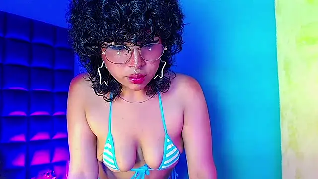 kuromi69 online show from 03/02/25, 05:14