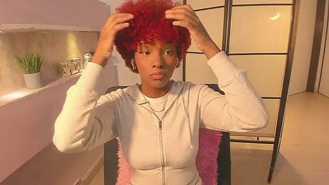 Snapshot of LiannaDixon chatting on 01/05/25, 04:06 LiannaDixon online show from 01/05/25, 04:06