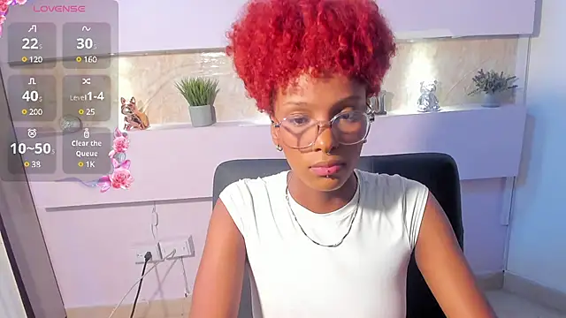 Snapshot of LiannaDixon chatting on 01/13/25, 01:49 LiannaDixon online show from 01/13/25, 01:49