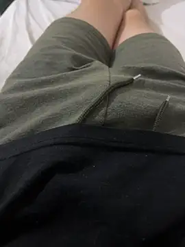 Snapshot of dedewr chatting on 11/09/25, 03:43 dedewr online show from 11/09/25, 03:43