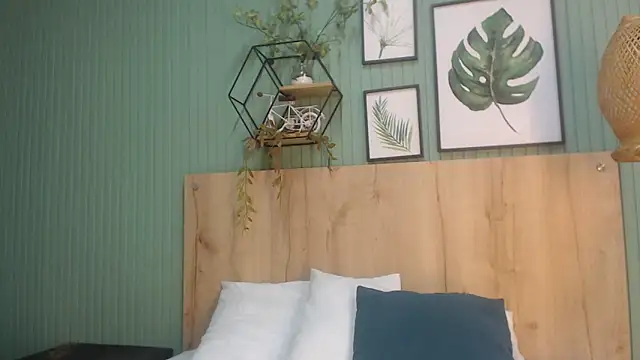 george jonnes online show from 10/21/25, 10:27