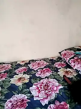 Snapshot of Nomawethu2002 chatting on 02/19/25, 10:12 Nomawethu2002 online show from 02/19/25, 10:12