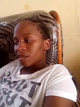 Snapshot of Nomawethu2002 chatting on 11/05/25, 09:31 Nomawethu2002 online show from 11/05/25, 09:31