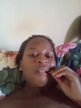 Snapshot of Nomawethu2002 chatting on 11/13/25, 04:06 Nomawethu2002 online show from 11/13/25, 04:06