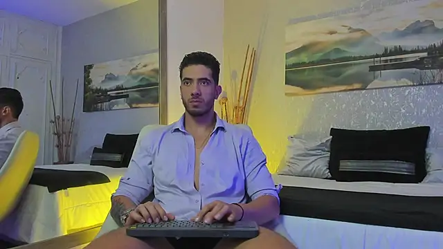 Snapshot of Nate_franco chatting on 01/11/25, 01:01 Nate franco online show from 01/11/25, 01:01