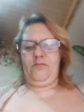 Snapshot of Forest-Lady chatting on 11/09/25, 02:59 Forest-Lady online show from 11/09/25, 02:59