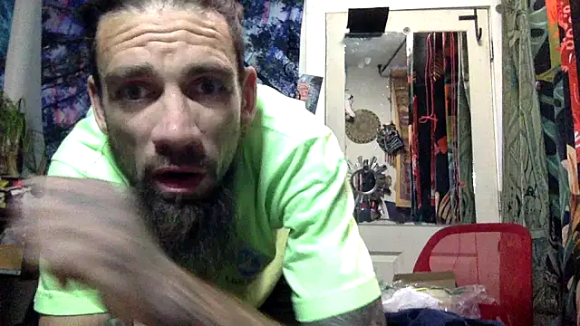 Snapshot of Robriguezxxx chatting on 11/12/25, 08:59 Robriguezxxx online show from 11/12/25, 08:59