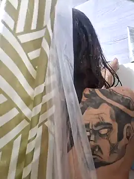 Snapshot of Robriguezxxx chatting on 11/15/25, 06:33 Robriguezxxx online show from 11/15/25, 06:33