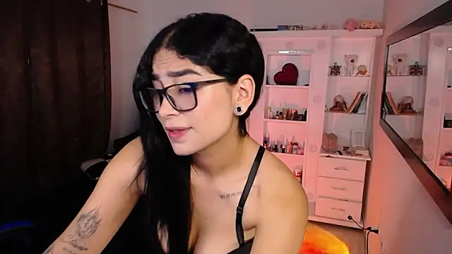 Snapshot of thalia_066 chatting on 09/16/25, 07:26 thalia 066 online show from 09/16/25, 07:26