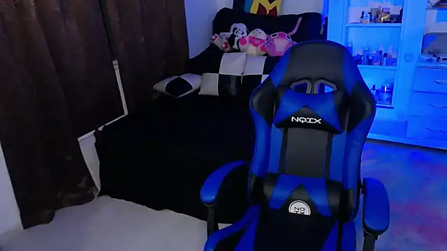 Snapshot of thalia_066 chatting on 09/29/25, 10:53 thalia 066 online show from 09/29/25, 10:53