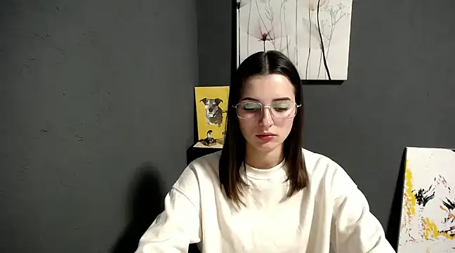 Snapshot of lady_olivia_ chatting on 12/04/24, 03:32 lady olivia online show from 12/04/24, 03:32