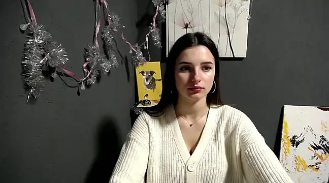 Snapshot of lady_olivia_ chatting on 12/17/24, 01:49 lady olivia online show from 12/17/24, 01:49