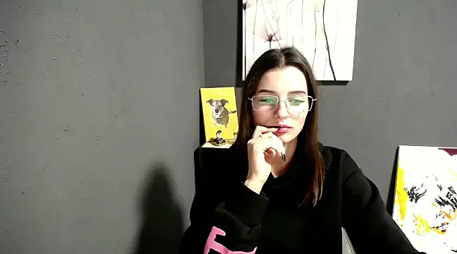 Snapshot of lady_olivia_ chatting on 01/21/25, 04:58 lady olivia online show from 01/21/25, 04:58